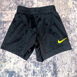 Nike drifit shorts
